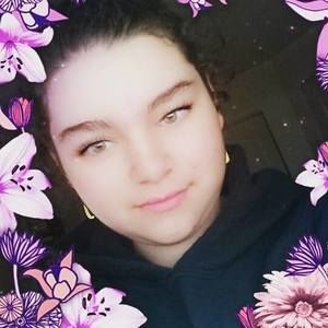 Meet your Posher, Angelina